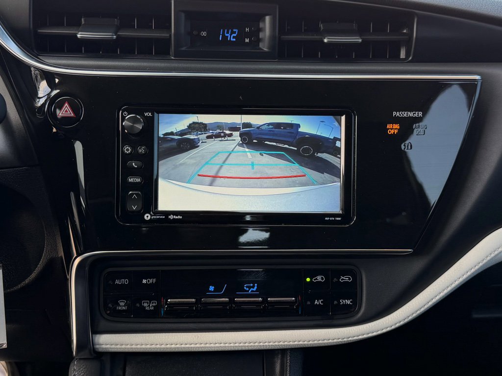 Used 2018 Toyota Corolla iM image 24