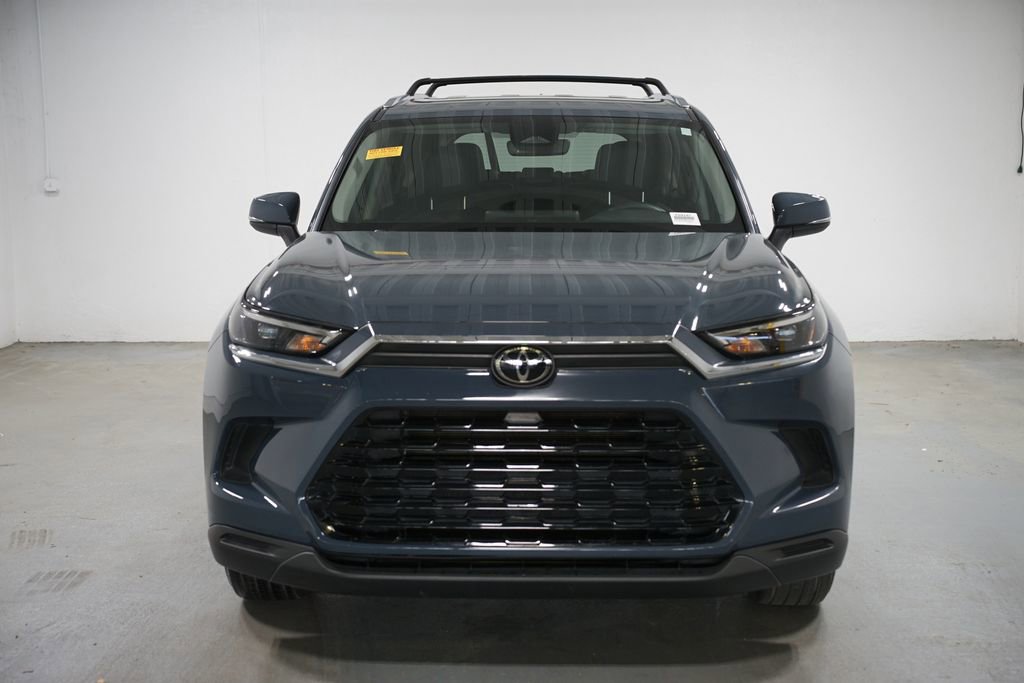 Certified 2024 Toyota Grand Highlander XLE image 2