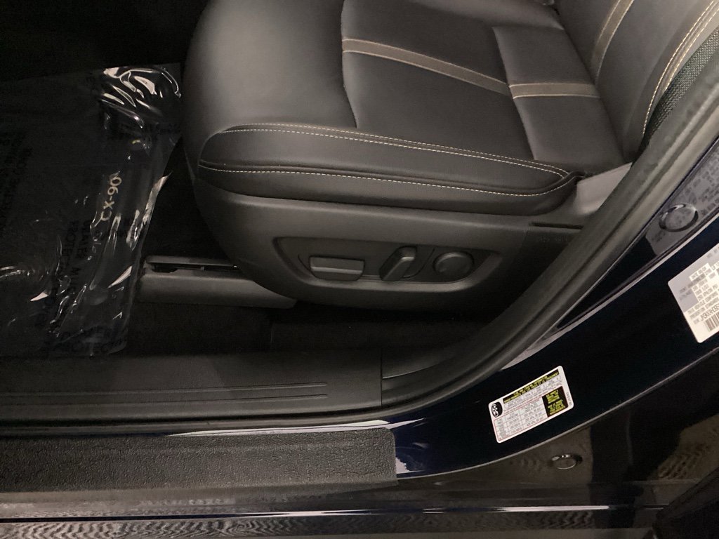 Used 2025 MAZDA CX-90 3.3 Turbo w/ Select Package image 17