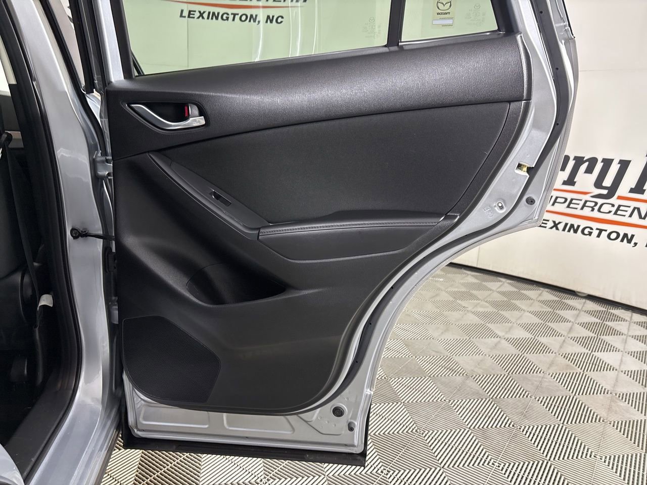 Used 2016 MAZDA CX-5 Touring w/ Bose/Moonroof Package image 24