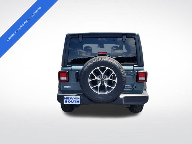 Used 2025 Jeep Wrangler Sport AWD/4WD image 4