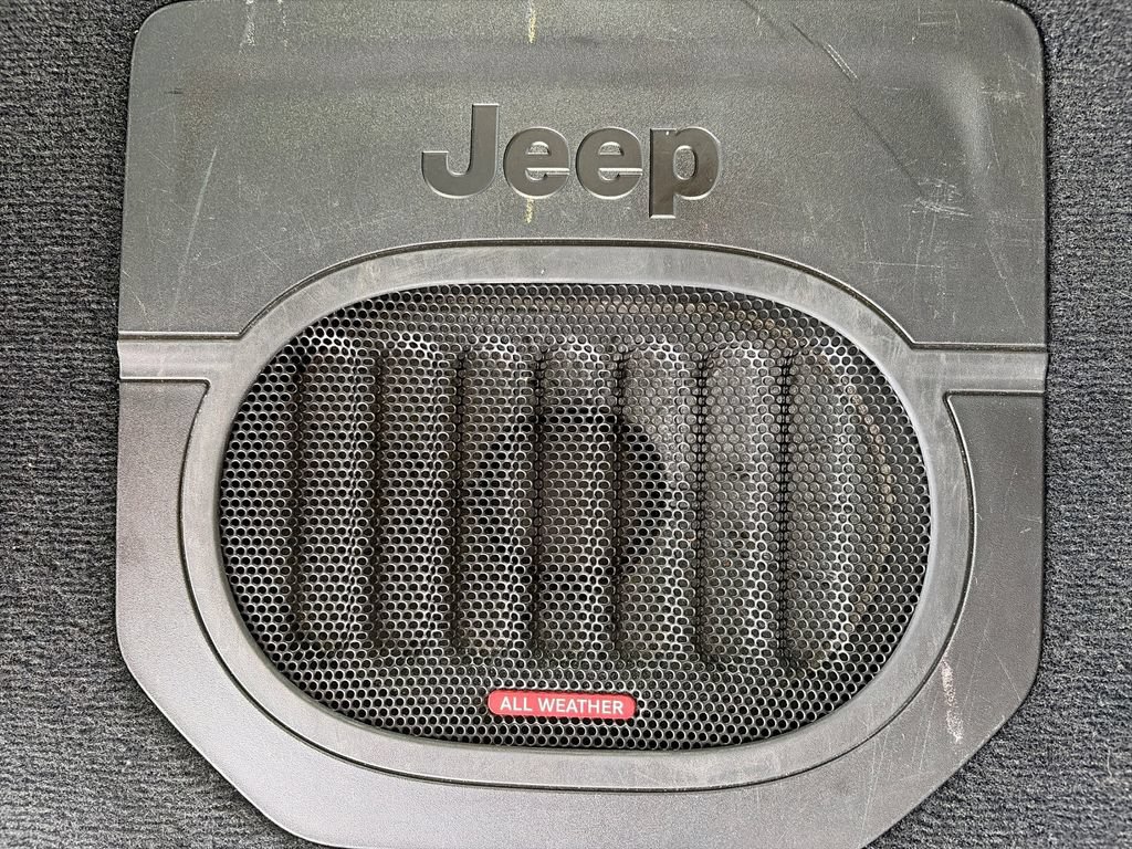 Used 2021 Jeep Wrangler Rubicon AWD/4WD image 21