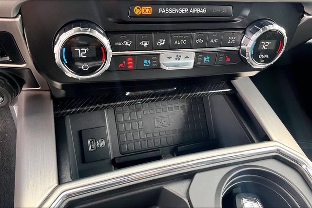 Used 2022 Ford F350 Platinum AWD/4WD image 23