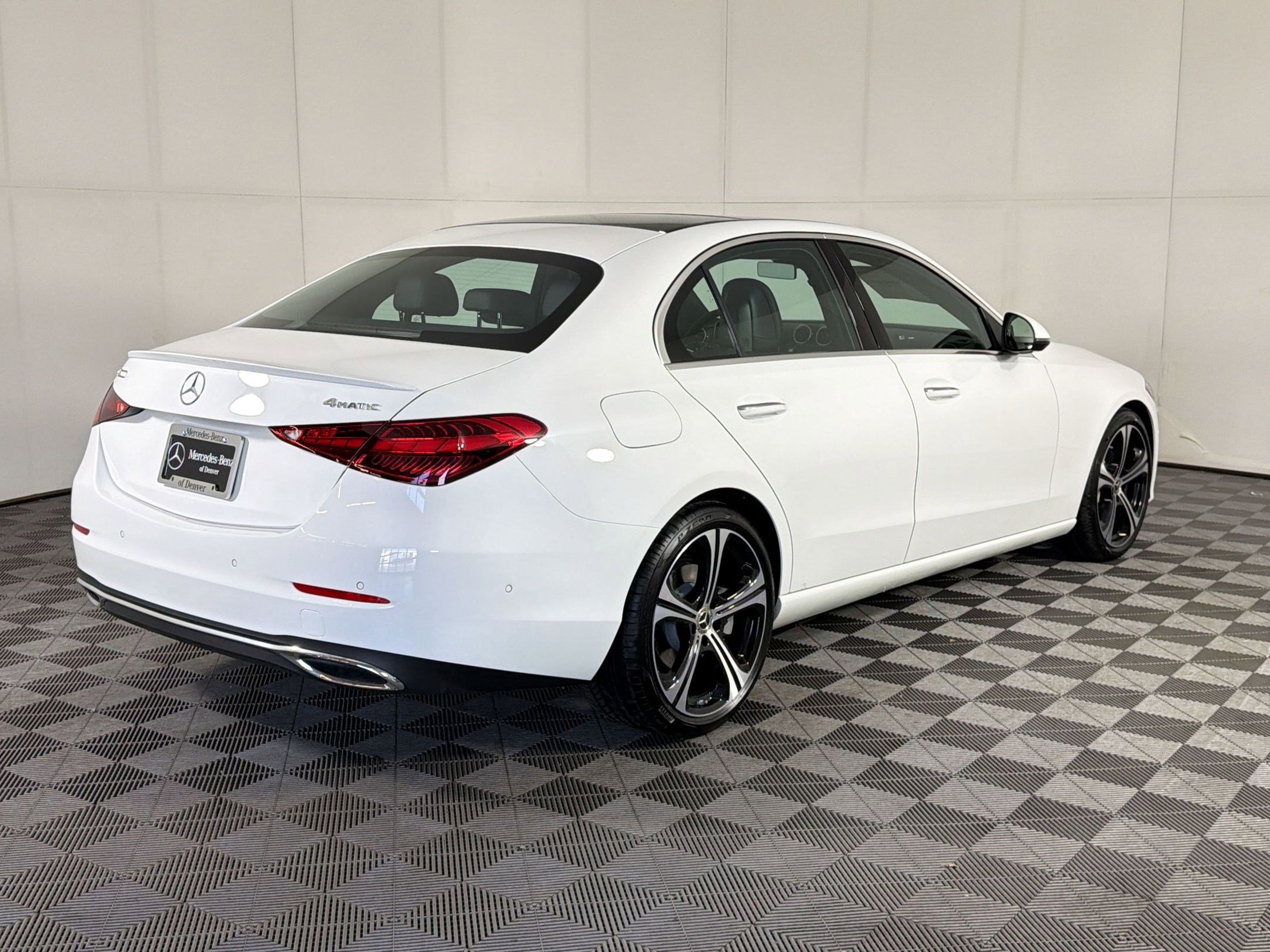 Used 2026 Mercedes-Benz C 300 4MATIC Sedan image 9