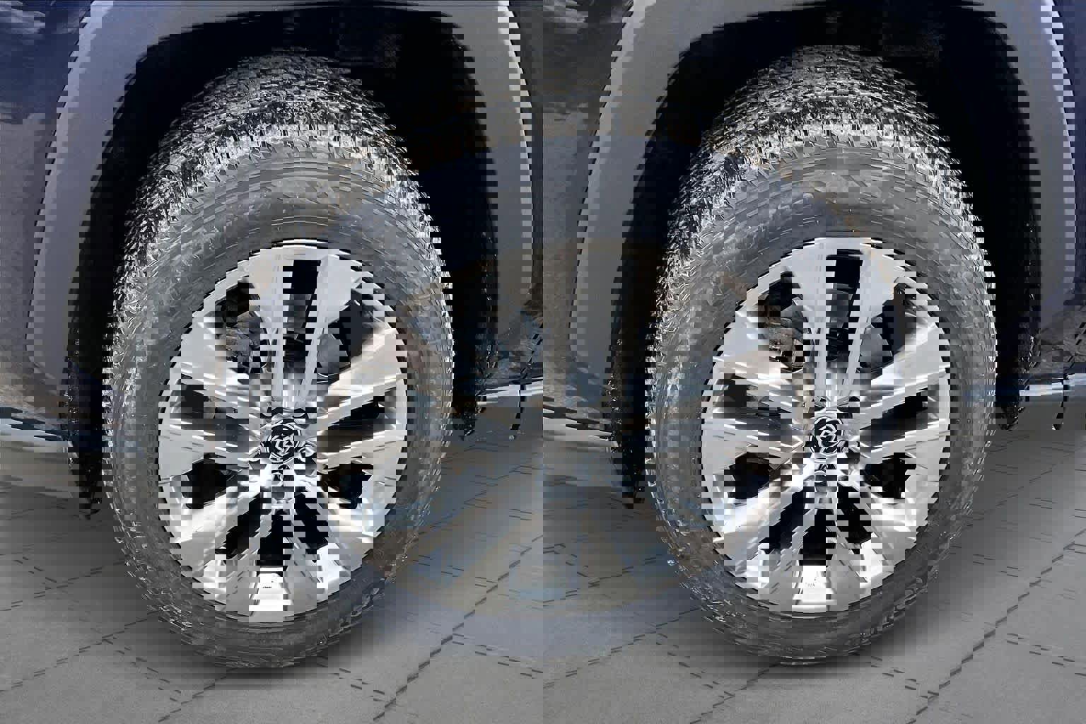 Certified 2021 Toyota RAV4 XLE Premium image 11