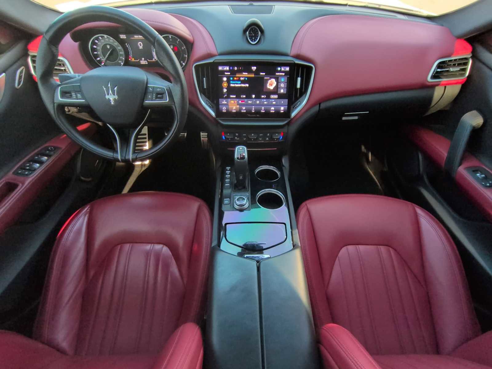 Used 2021 Maserati Ghibli S Q4 AWD/4WD image 16