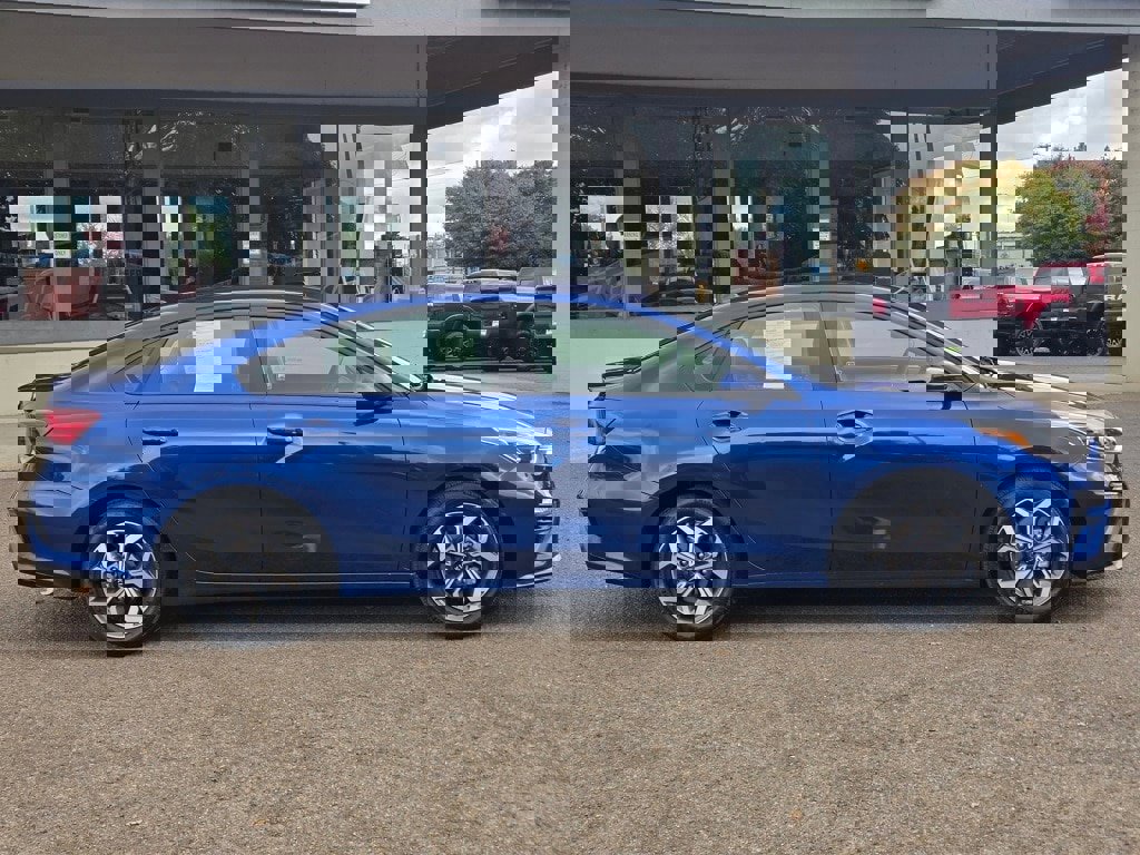 Used 2021 Kia Forte LXS image 5