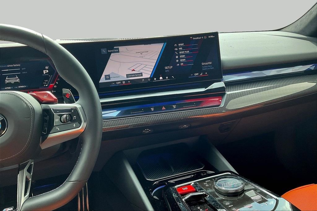 Used 2025 BMW M5 Touring AWD/4WD image 9