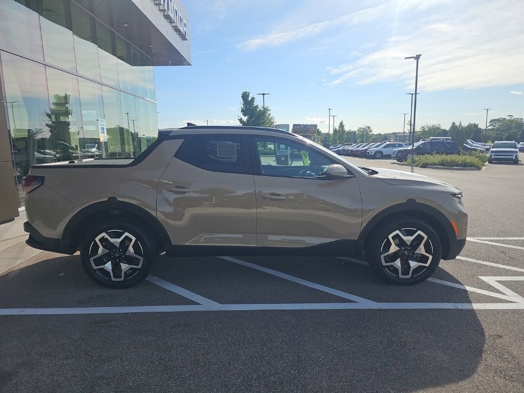 Certified 2024 Hyundai Santa Cruz Limited AWD/4WD image 6