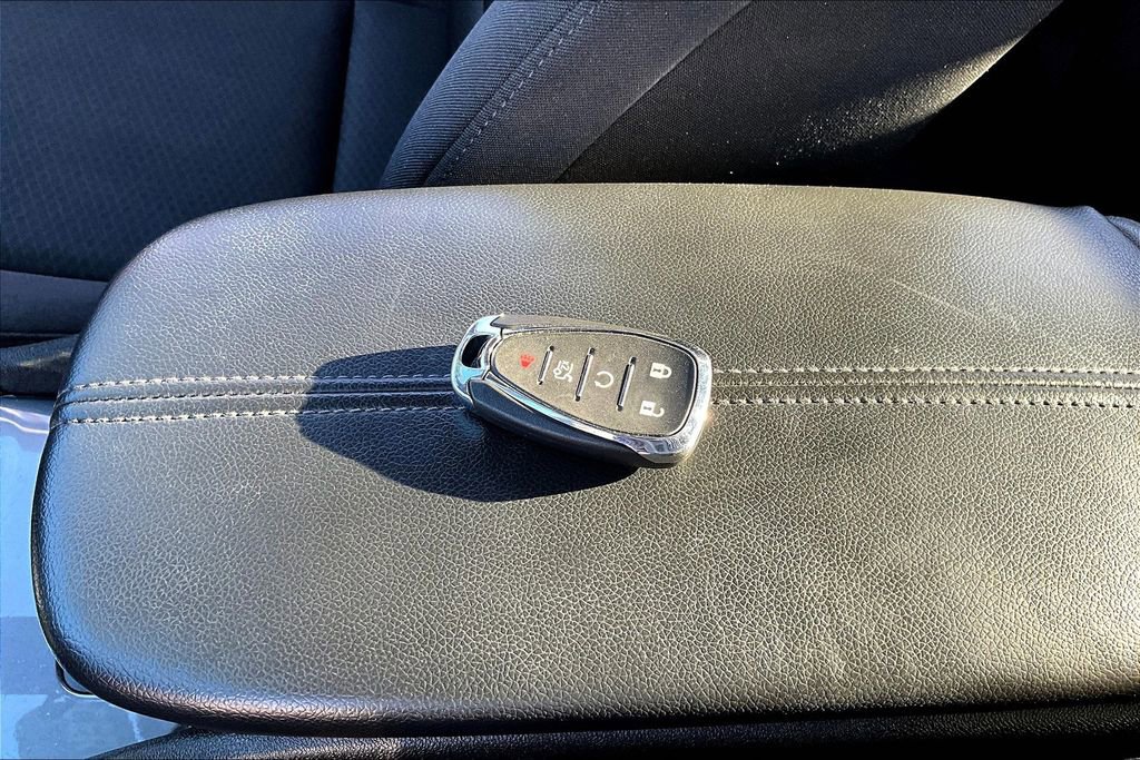 Used 2024 Chevrolet Malibu LT image 34