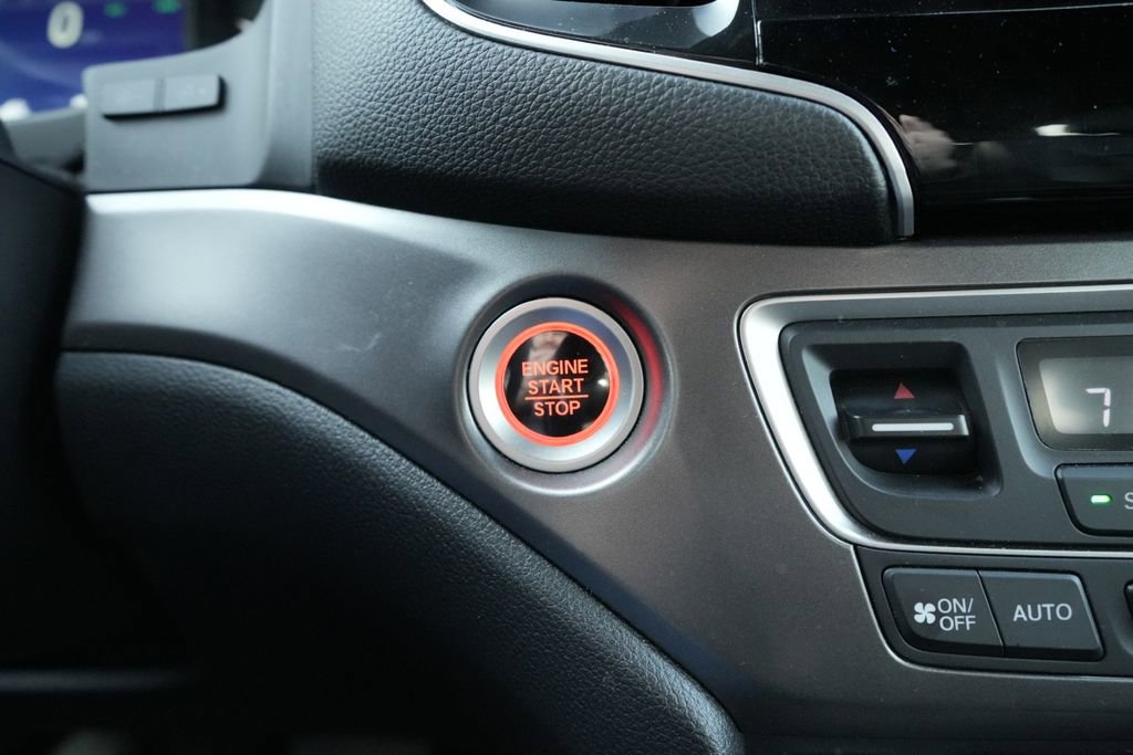 Used 2024 Honda Passport EX-L image 35