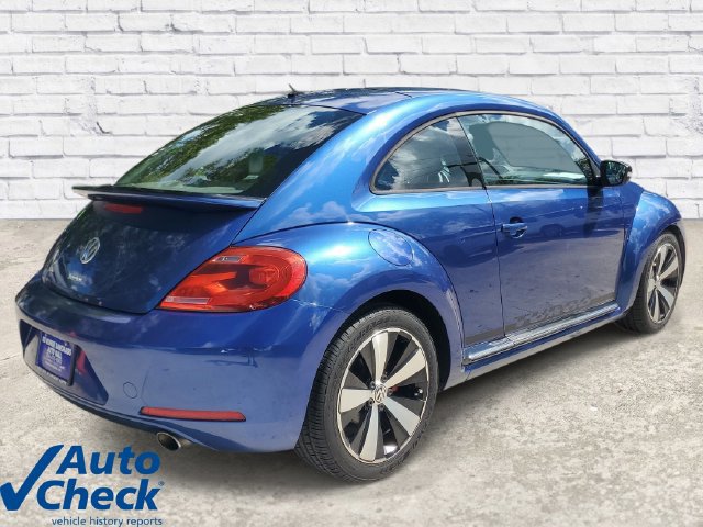 Used 2012 Volkswagen Beetle Turbo FWD image 4
