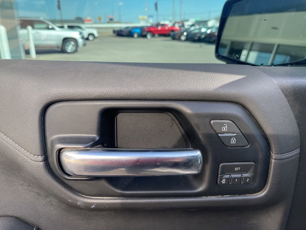 Used 2019 GMC Sierra 1500 SLT AWD/4WD image 27