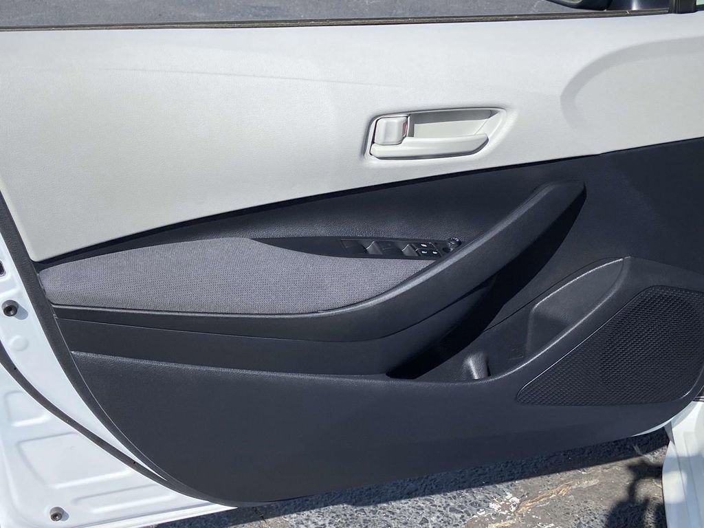 New 2026 Toyota Corolla LE FWD image 15
