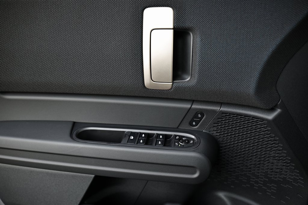 New 2025 MINI Cooper Countryman S w/ Comfort Package Max image 14