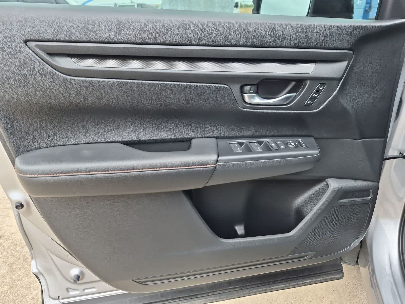 Used 2025 Honda CR-V Sport-L image 22