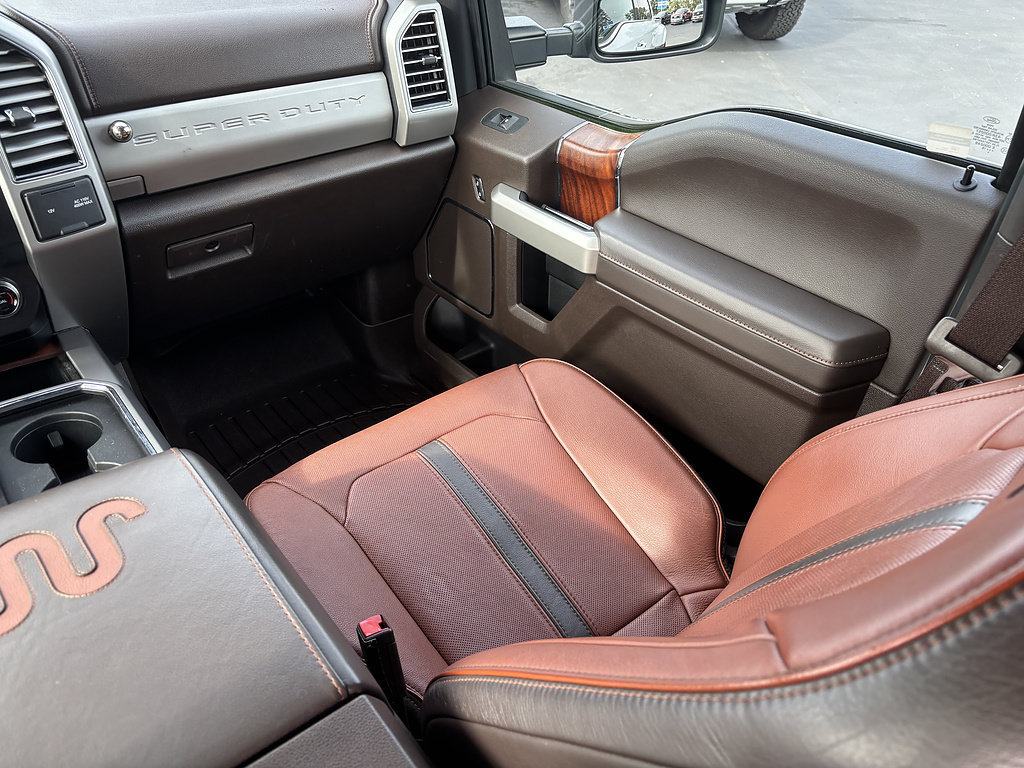Certified 2018 Ford F350 King Ranch w/ King Ranch Ultimate Package AWD/4WD image 21