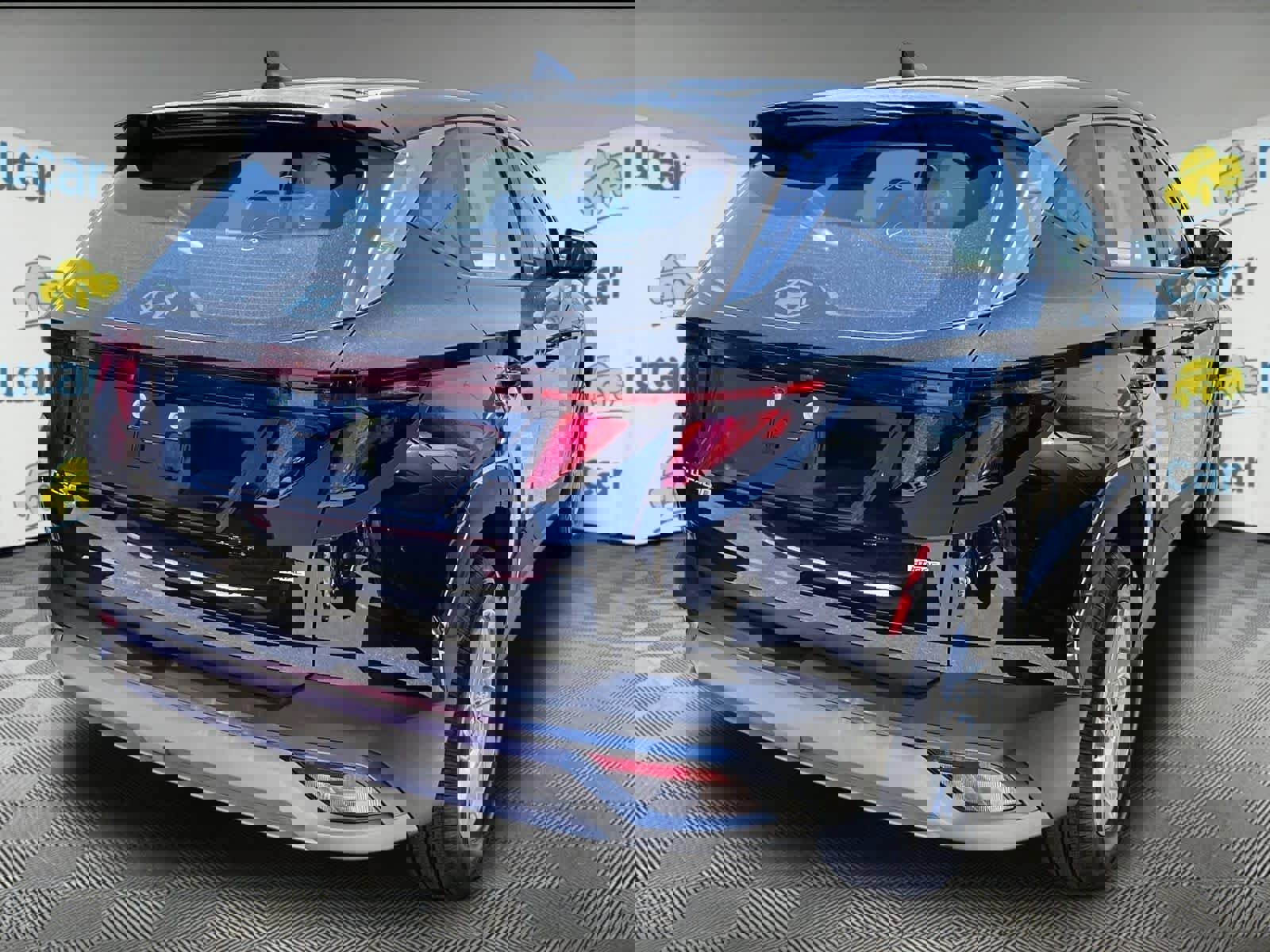 Used 2026 Hyundai Tucson SE AWD/4WD image 3