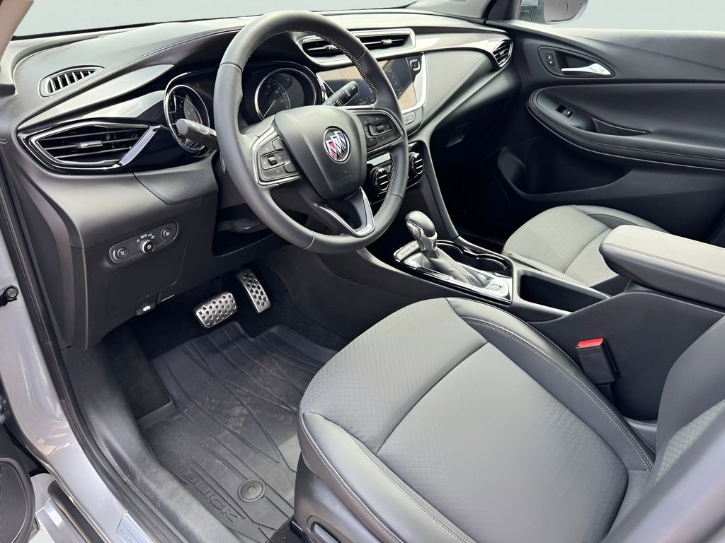 Used 2023 Buick Encore GX Select w/ Sport Touring Package FWD image 11