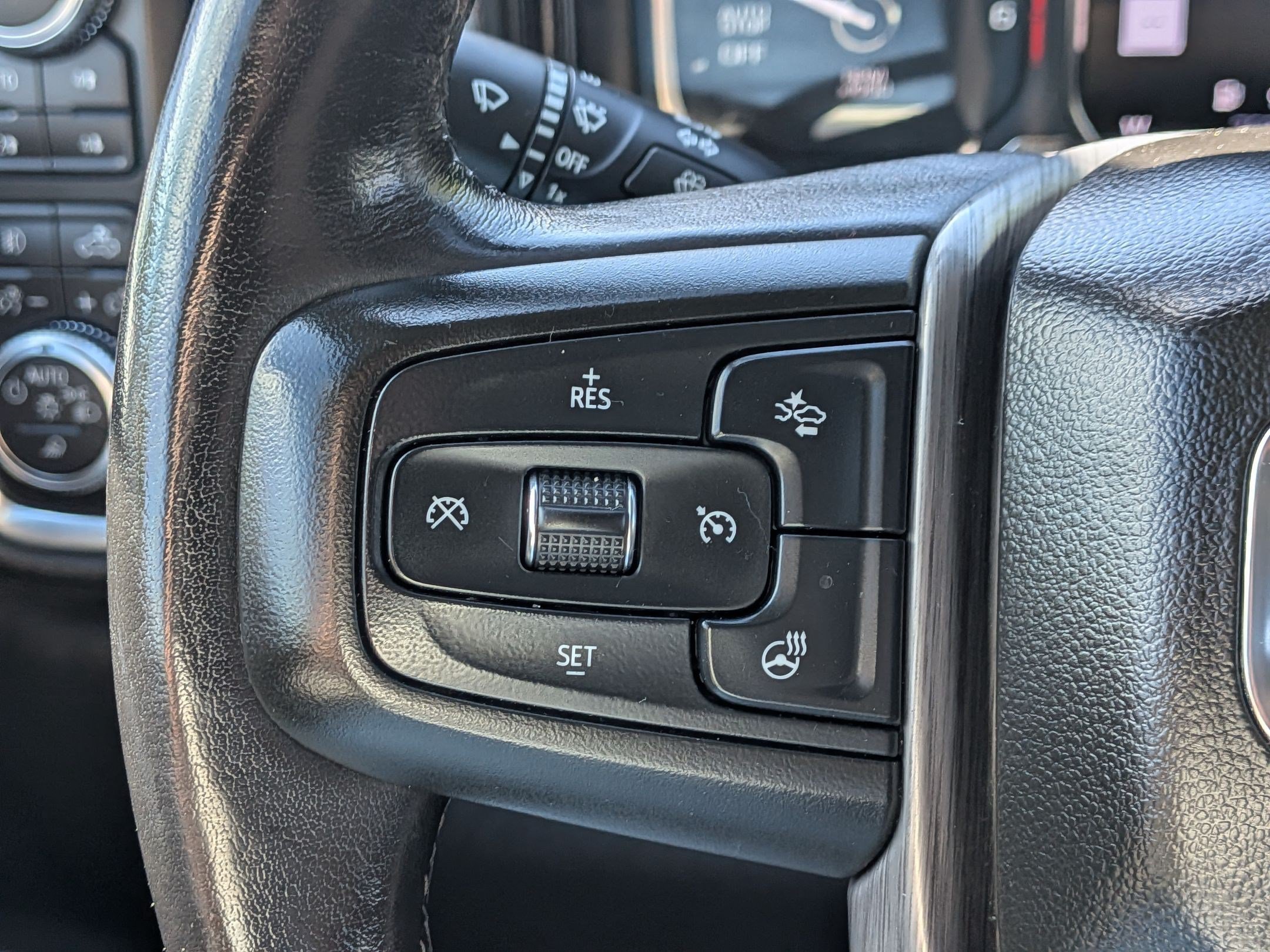 Used 2019 GMC Sierra 1500 Denali w/ Denali Ultimate Package AWD/4WD image 17