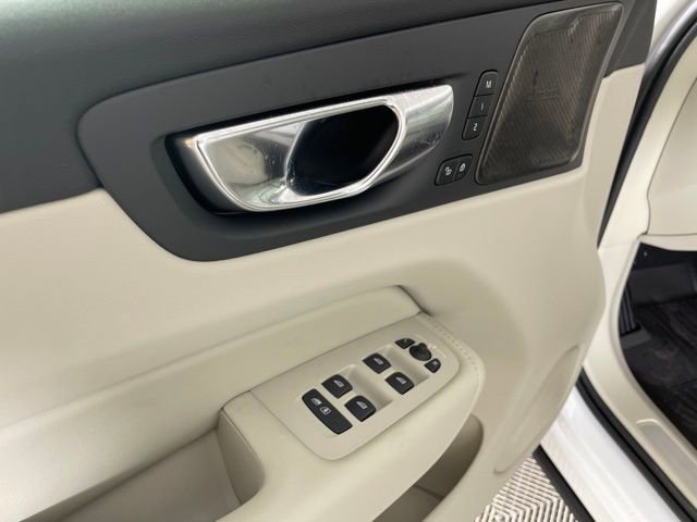 Certified 2024 Volvo XC60 T8 Plus w/ Protection Package AWD/4WD image 16