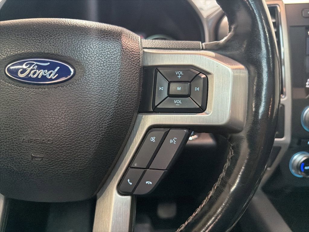 Used 2018 Ford F150 Platinum w/ Equipment Group 701A Luxury image 17