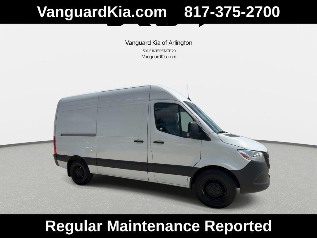 Used 2025 Mercedes-Benz Sprinter 2500 image 2