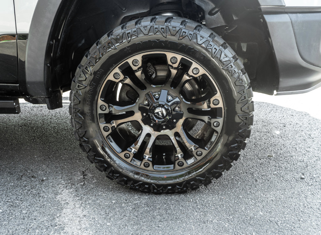 Used 2019 RAM 1500 Rebel AWD/4WD image 5