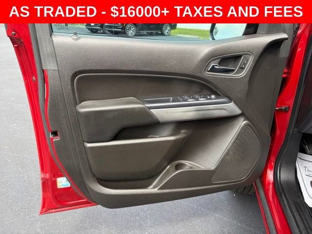 Used 2016 Chevrolet Colorado LT w/ LT Convenience Package RWD image 12