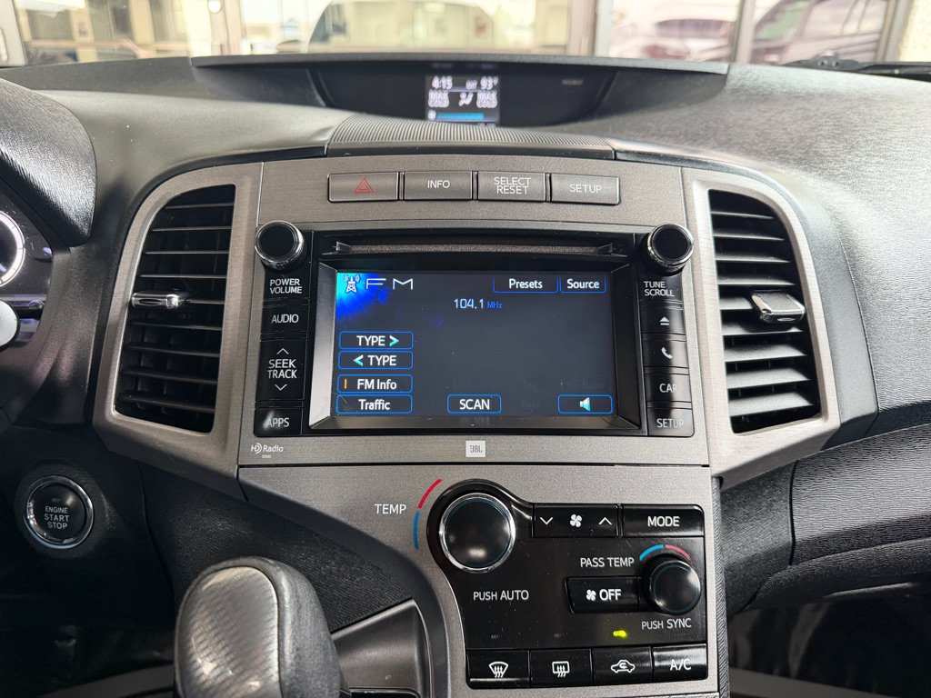 Used 2013 Toyota Venza XLE w/ XLE Premium Pkg FWD image 12