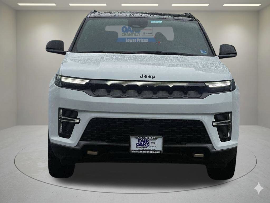 New 2026 Jeep Grand Wagoneer 4WD image 3