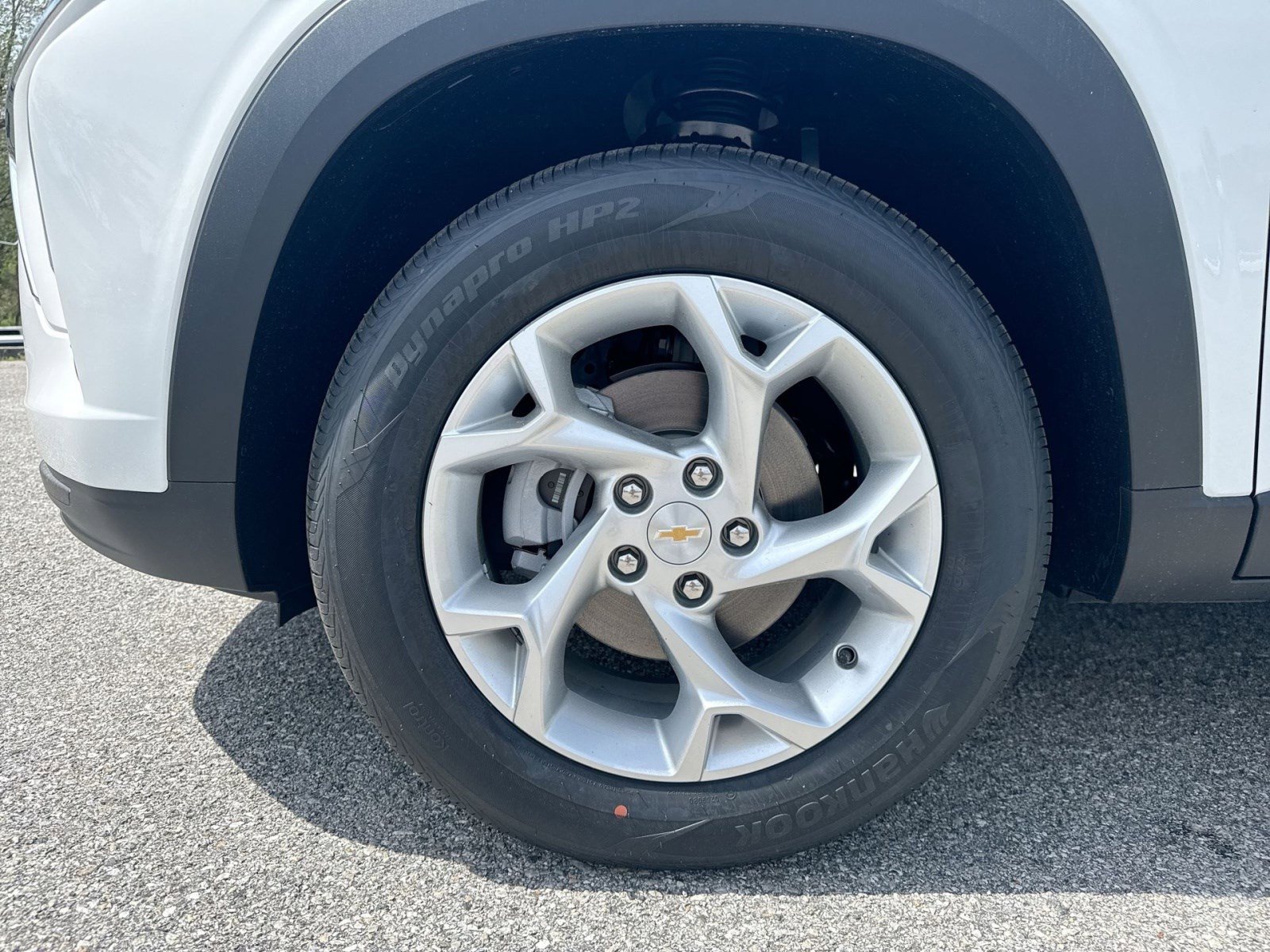 New 2026 Chevrolet Trax LS w/ LS Convenience Package FWD image 12
