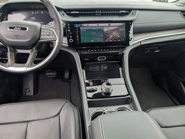 New 2026 Jeep Grand Cherokee Limited AWD/4WD image 24