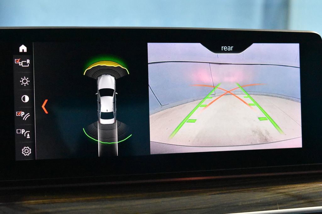 Used 2019 BMW 530i w/ Convenience Package image 14