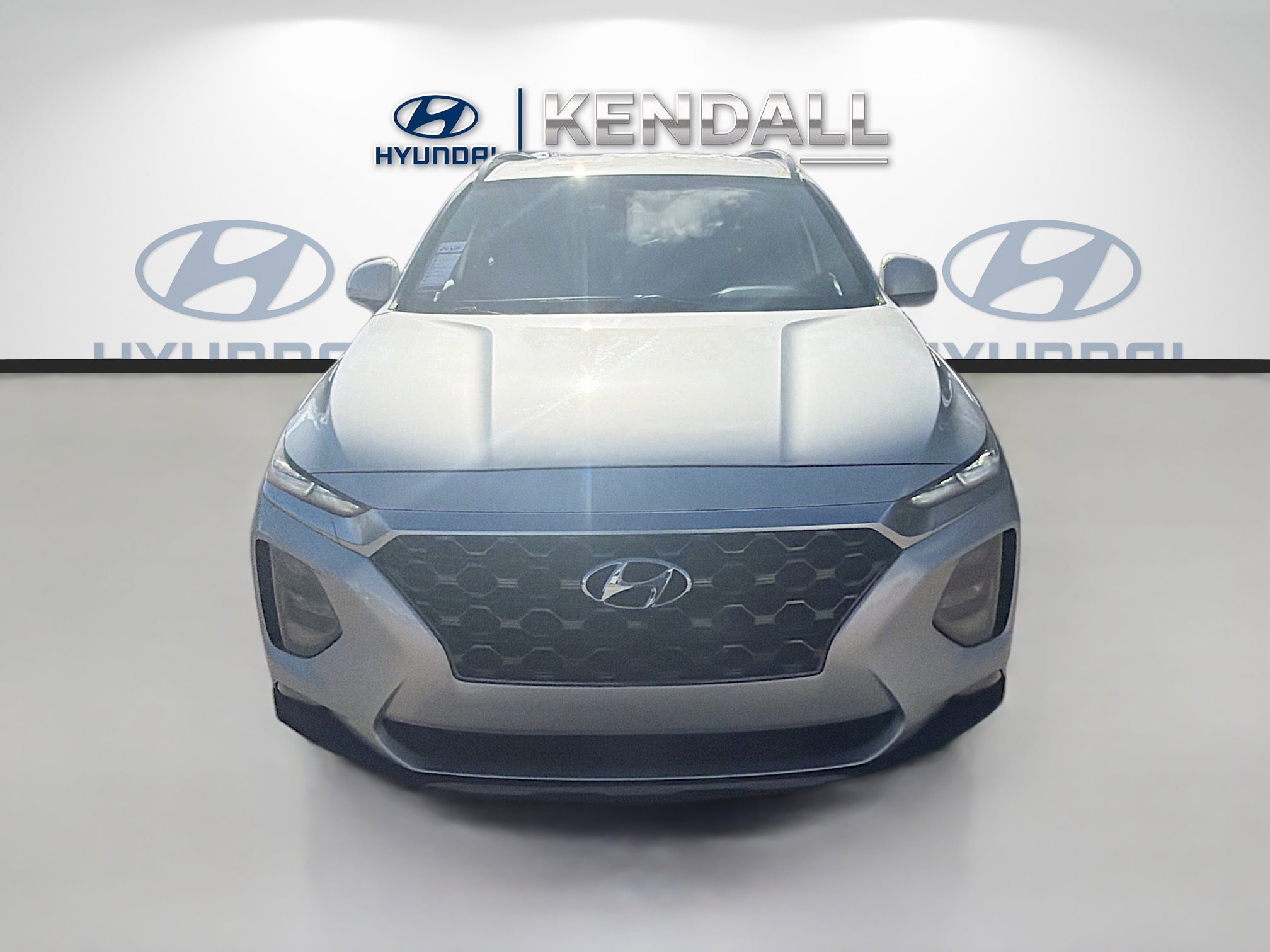 Used 2019 Hyundai Santa Fe SEL image 2