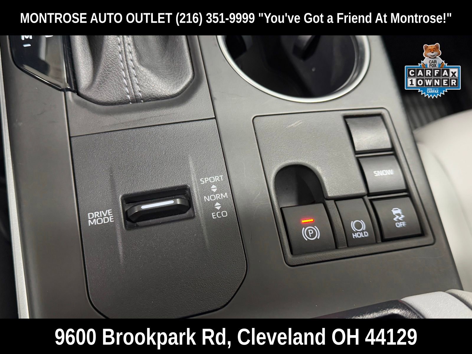 Used 2023 Toyota Highlander XLE image 23