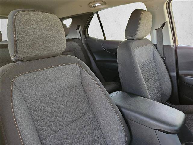 Used 2024 Chevrolet Equinox LT AWD/4WD image 18