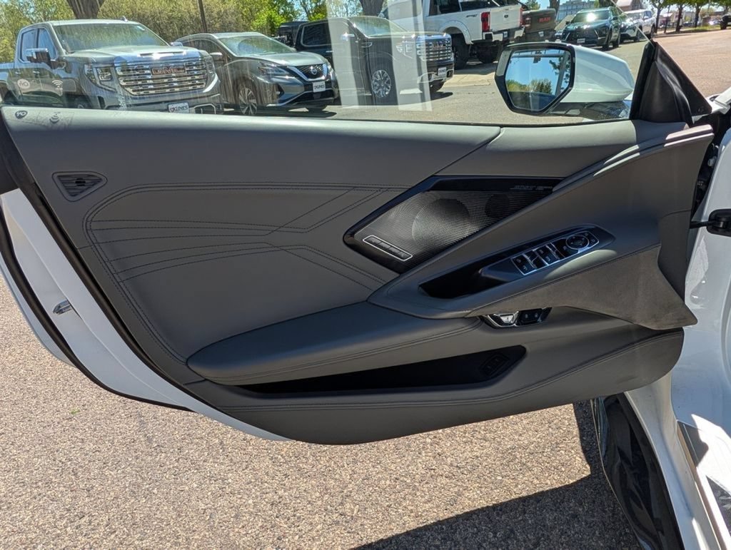 Used 2024 Chevrolet Corvette E-Ray AWD/4WD image 27