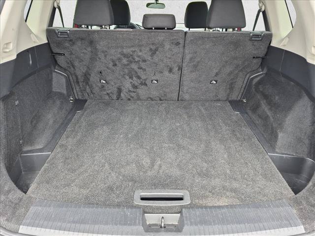 Used 2023 Nissan Rogue SV AWD/4WD image 6