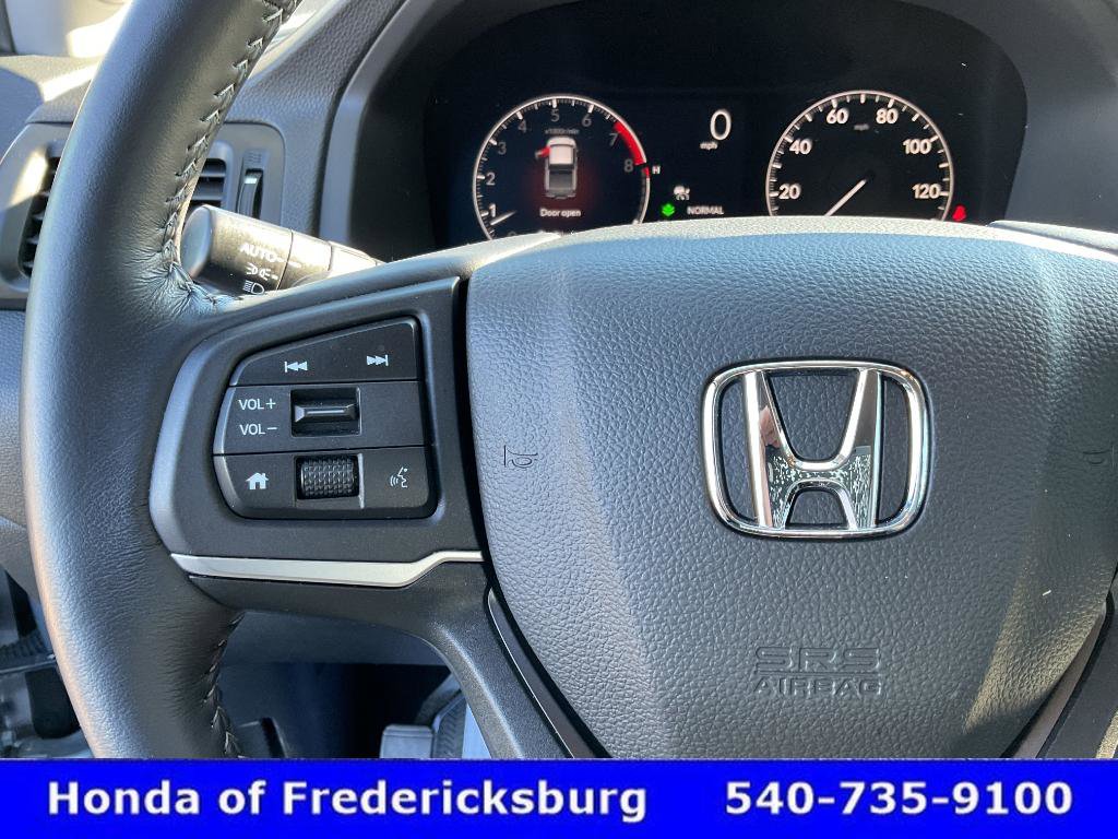 Used 2025 Honda Ridgeline Sport+ image 28
