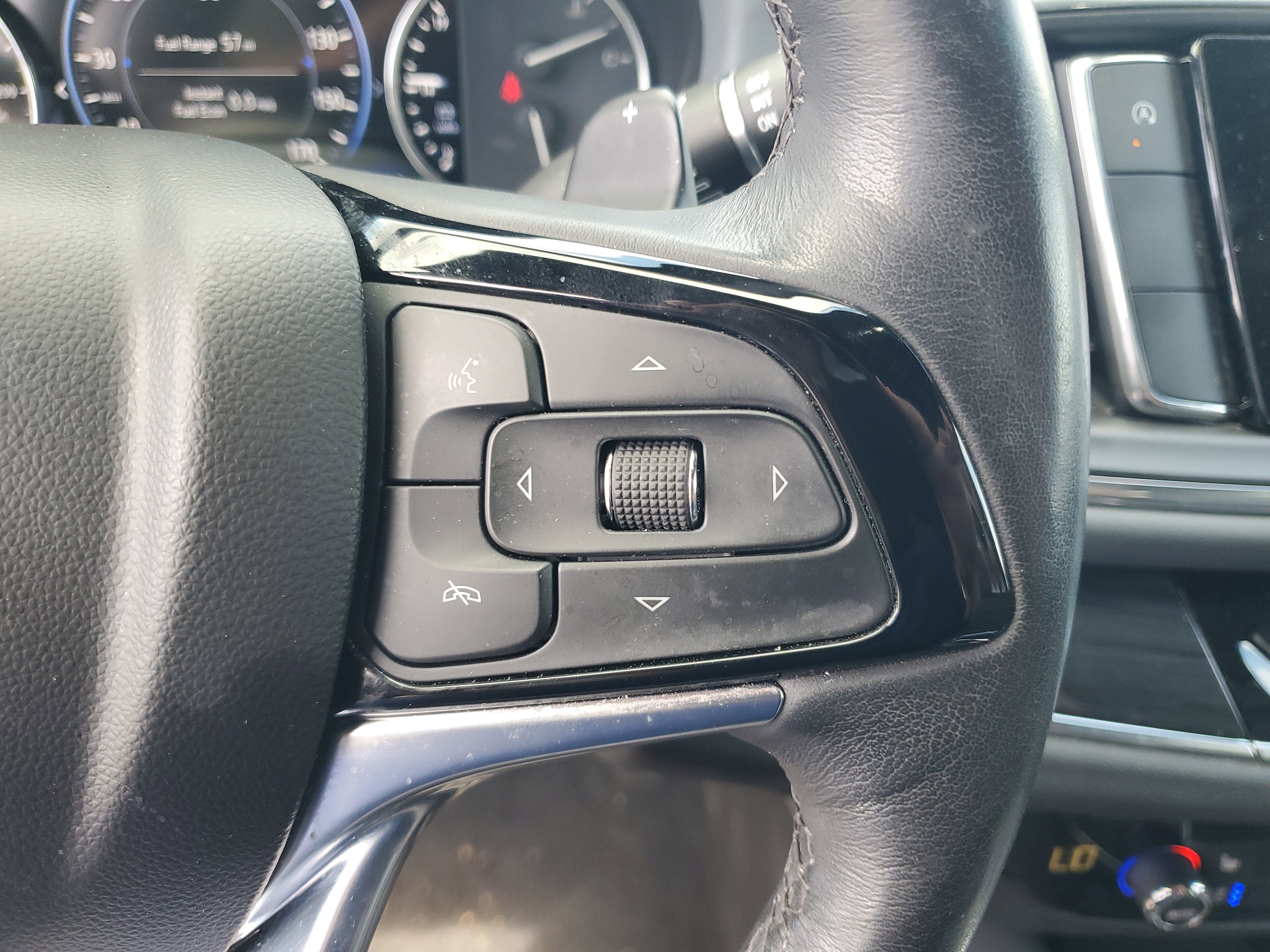 Used 2022 Buick Enclave Premium w/ Experience Buick Package FWD image 22