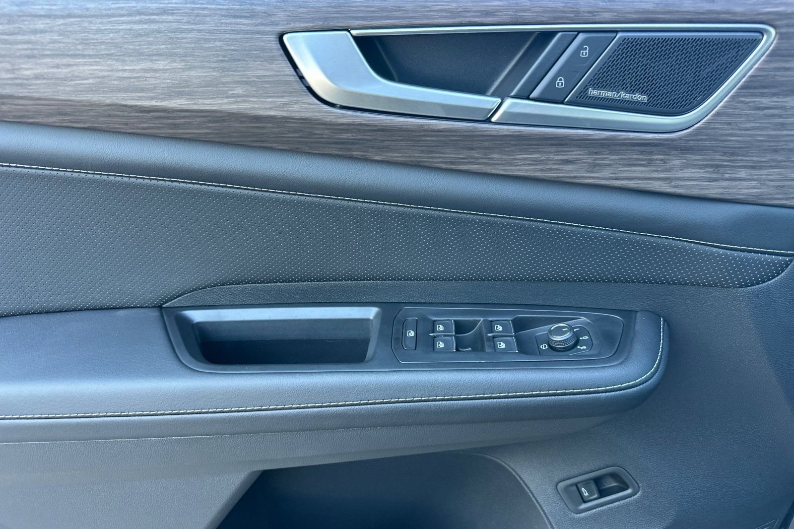 New 2026 Volkswagen Atlas SEL Premium R-Line image 10