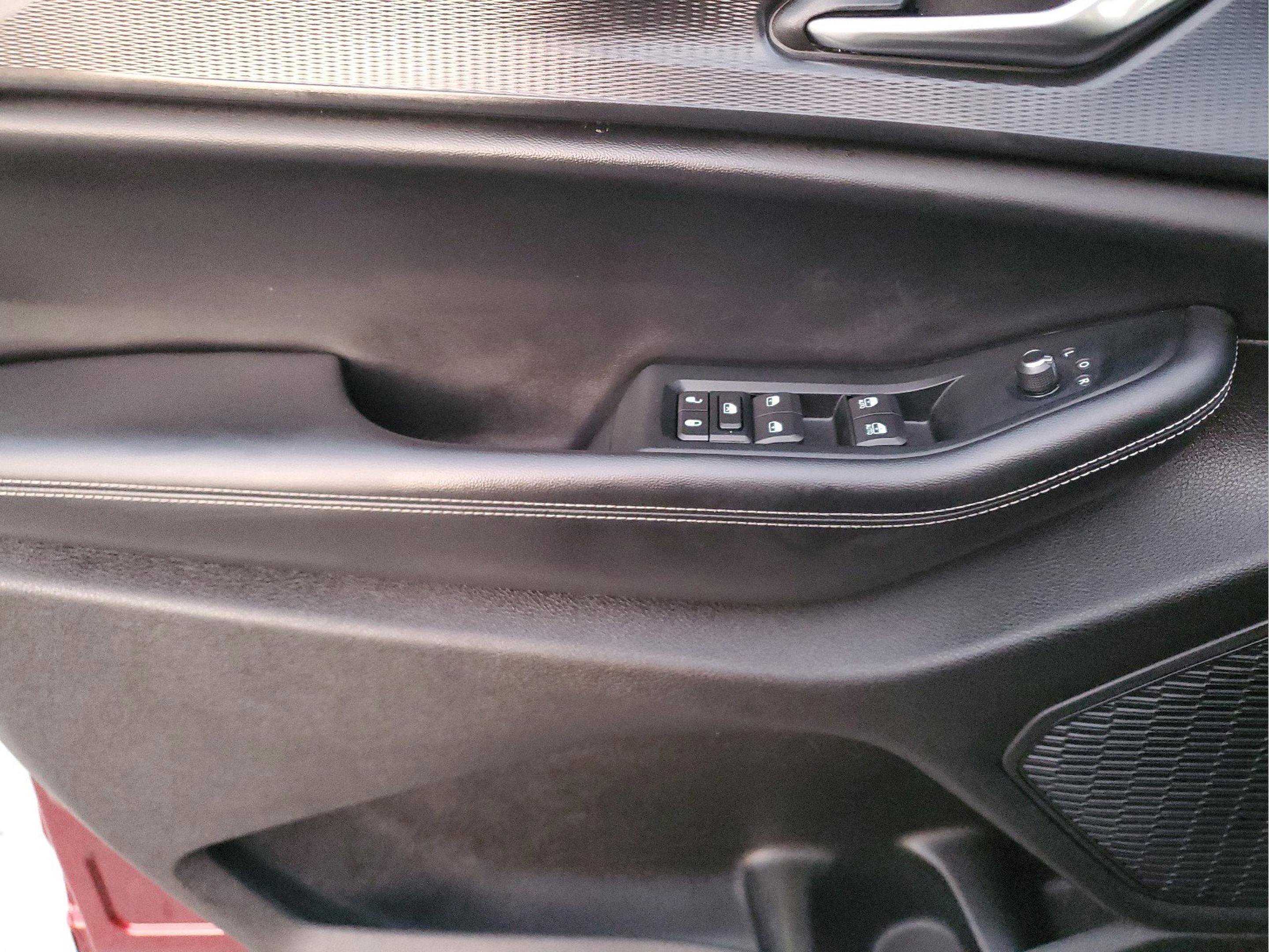 Certified 2023 Jeep Grand Cherokee Altitude image 17