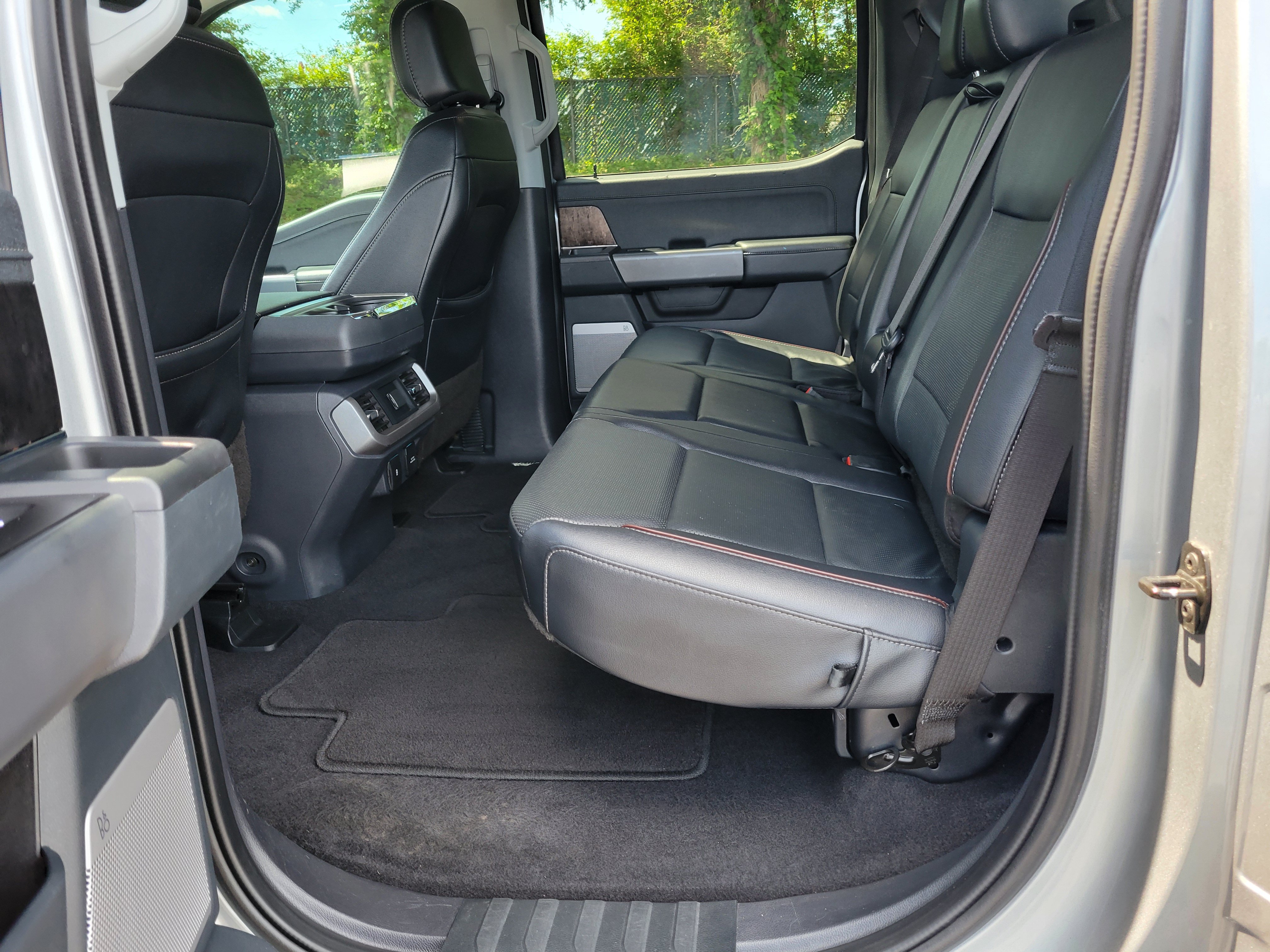 Used 2023 Ford F150 Lariat RWD image 33