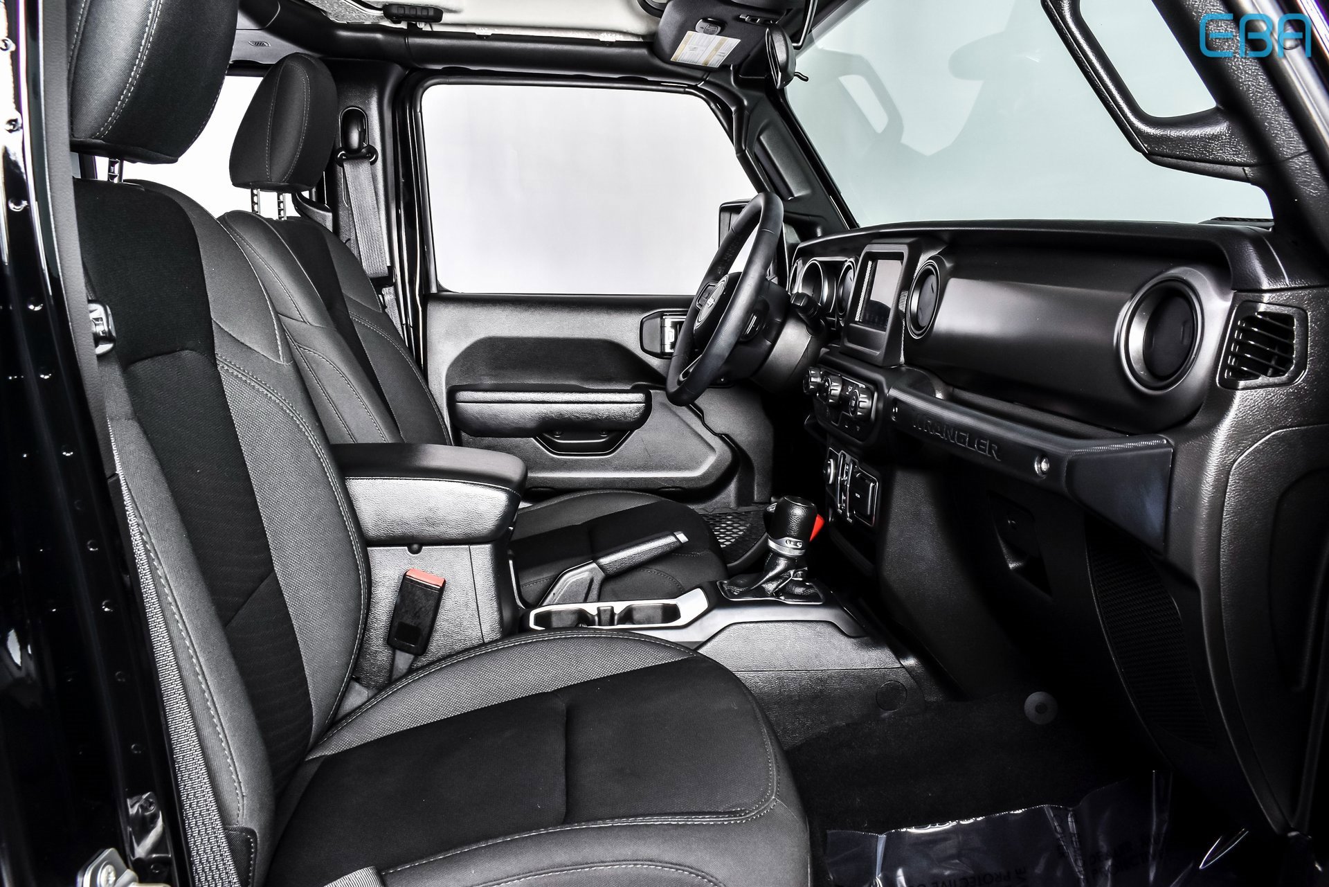 Used 2023 Jeep Wrangler Unlimited w/ Convenience Group image 25