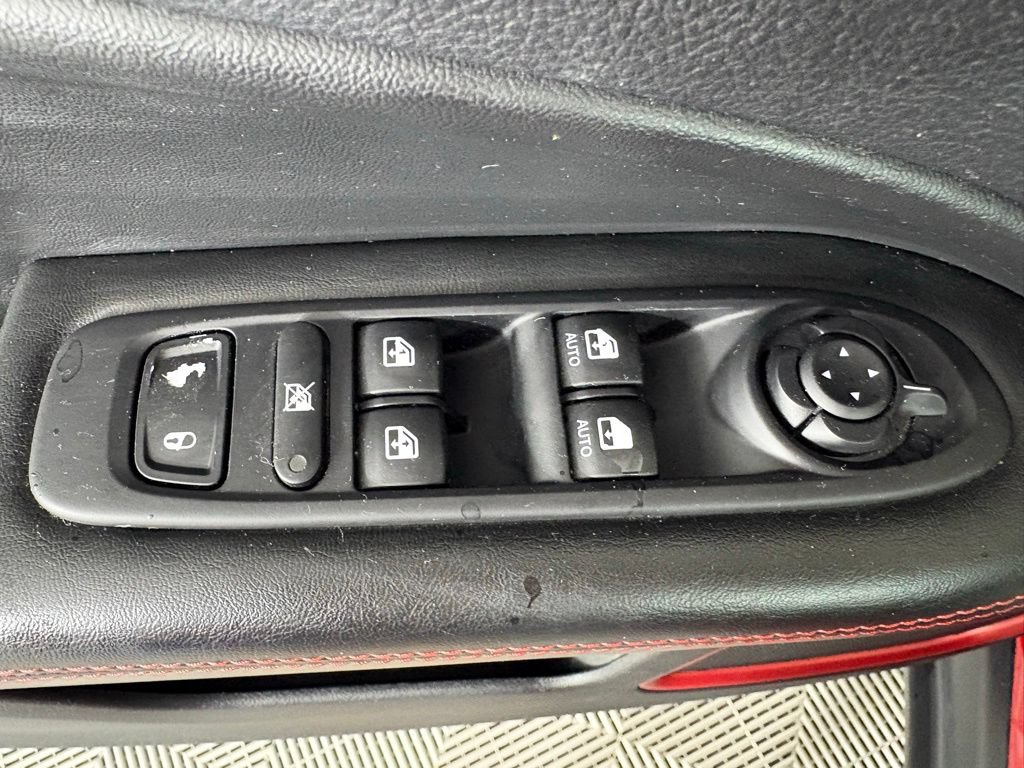 Used 2020 Jeep Compass Trailhawk AWD/4WD image 18