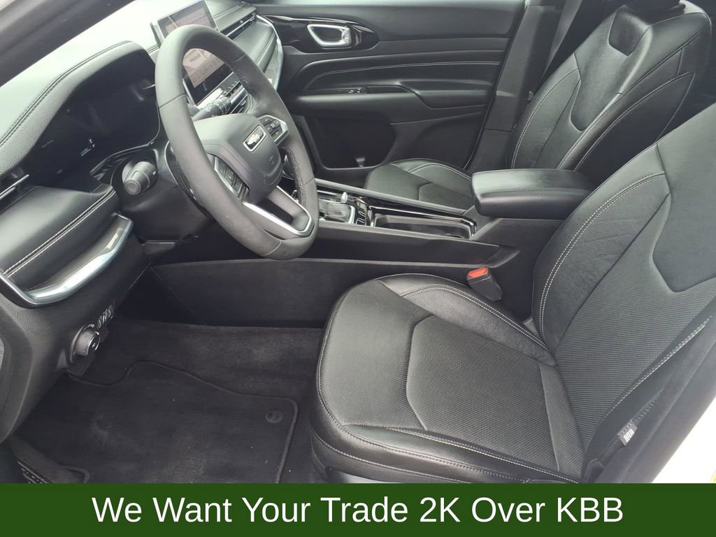 Used 2023 Jeep Compass High Altitude image 9