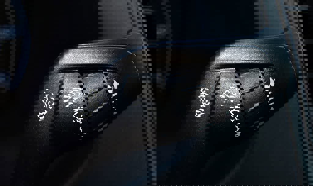 New 2025 Ford Transit 250 148 Medium Roof image 18
