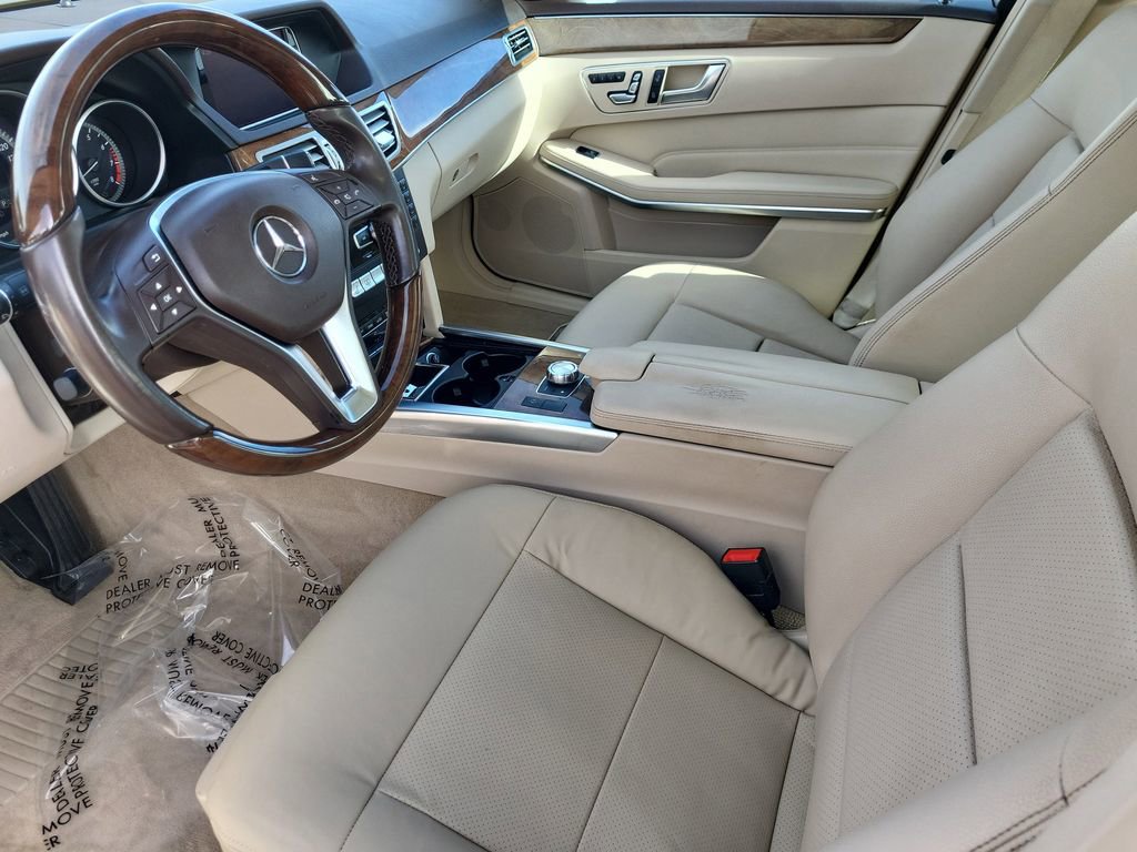 Used 2014 Mercedes-Benz E 350 4MATIC Sedan w/ Premium 1 Package image 11