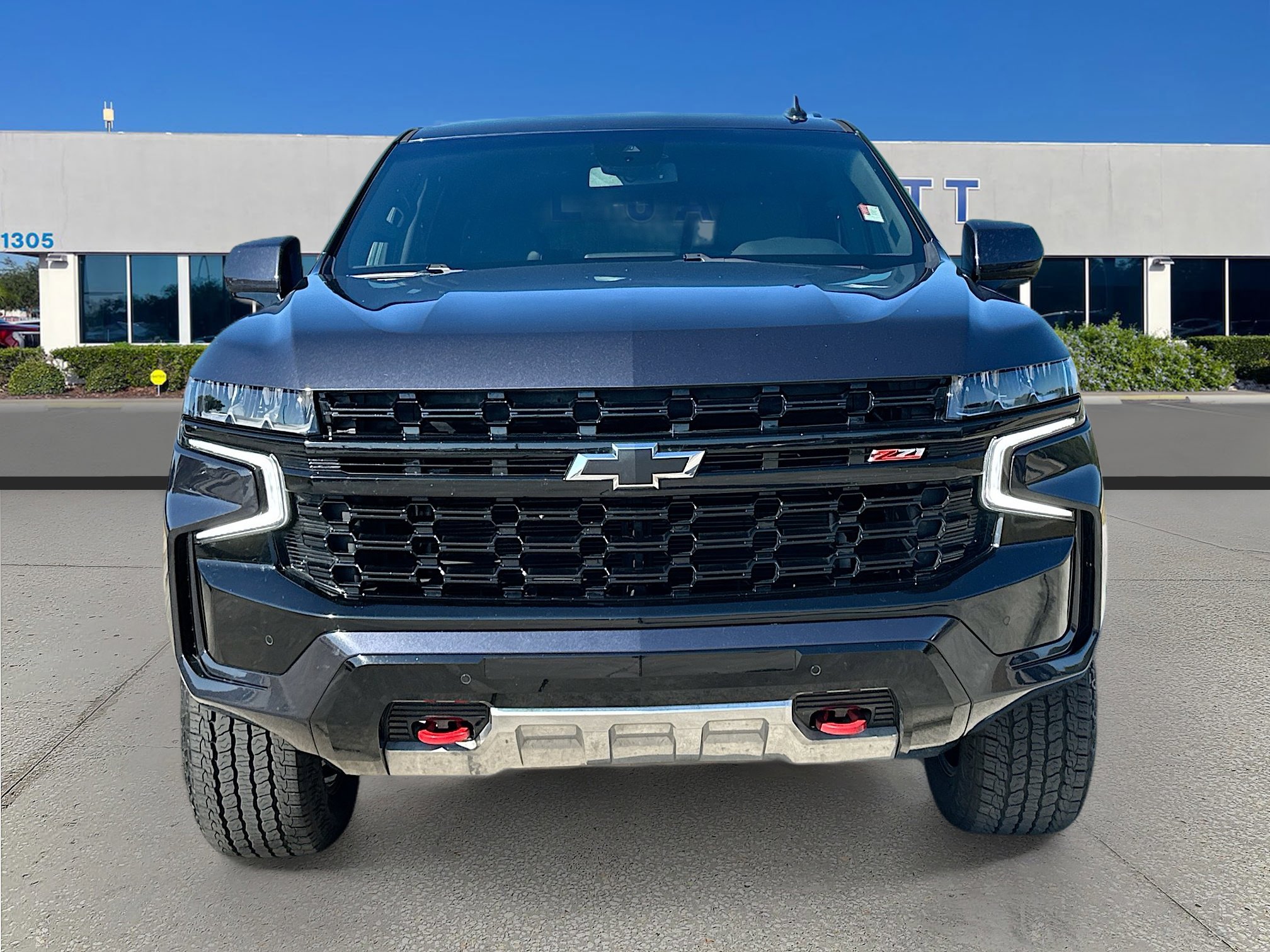 Used 2023 Chevrolet Tahoe Z71 image 2